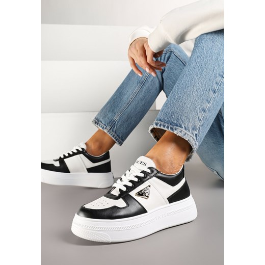 Czarno-Białe Sneakersy Vices na Platformie z Perforacją i Geometryczną Aplikacją Vilvesia ze sklepu renee.pl w kategorii Buty sportowe damskie - zdjęcie 178115336