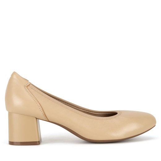 Czółenka Lasocki na lato 