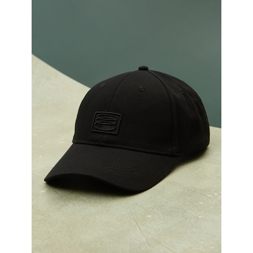 Sinsay - Czapka z daszkiem - czarny Sinsay One Size Sinsay