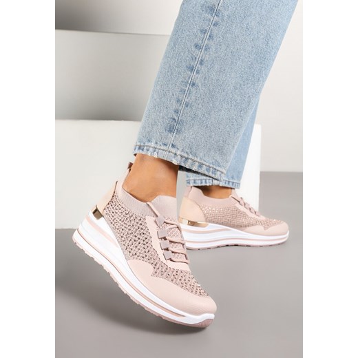 Różowe Sneakersy na Koturnie z Cyrkoniami z Metalicznym Zdobieniem Bariena ze sklepu born2be.pl w kategorii Buty sportowe damskie - zdjęcie 178148417