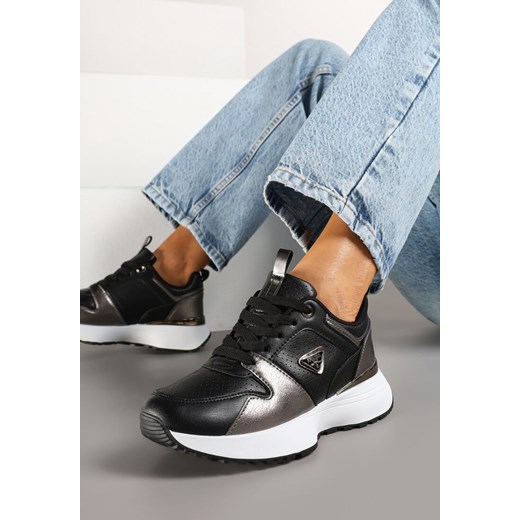 Czarne Sneakersy z Perforacją i Ozdobnymi Metalicznymi Wstawkami Kamirea ze sklepu born2be.pl w kategorii Buty sportowe damskie - zdjęcie 178150469