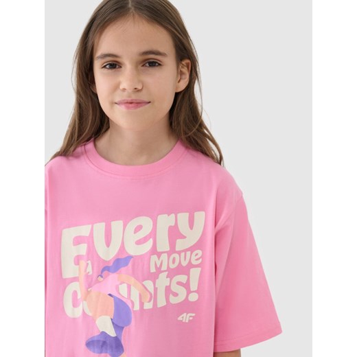 Dziewczęcy t-shirt oversize z nadrukiem 4F 4FJASAW24TTSHF2592 - różowy 4f Junior 158 Sportstylestory.com