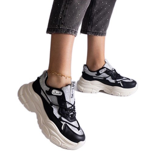 Czarne sneakersy z brokatowymi wstawkami ze sklepu ButyModne.pl w kategorii Buty sportowe damskie - zdjęcie 178153187
