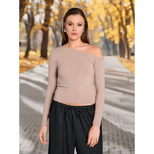 Sinsay - Koszulka z długim rękawem i odkrytym ramieniem - beżowy Sinsay M Sinsay