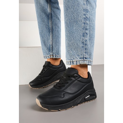Czarne Sneakersy z Perforacją i Tłoczeniem Senalistra ze sklepu born2be.pl w kategorii Buty sportowe damskie - zdjęcie 178165059