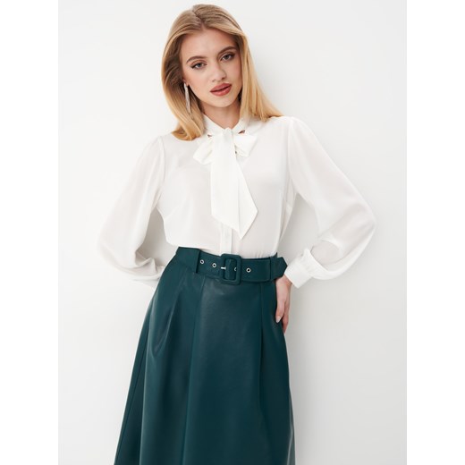 Mohito - Elegancka bluzka body - kremowy Mohito 38 okazyjna cena Mohito