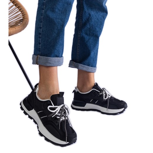 Czarne sportowe damskie sneakersy ze sklepu ButyModne.pl w kategorii Buty sportowe damskie - zdjęcie 178176517