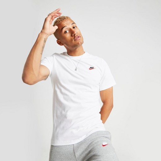 NIKE T-SHIRT SPORTSWEAR CLUB FLEECE ze sklepu JD Sports  w kategorii T-shirty męskie - zdjęcie 178188308