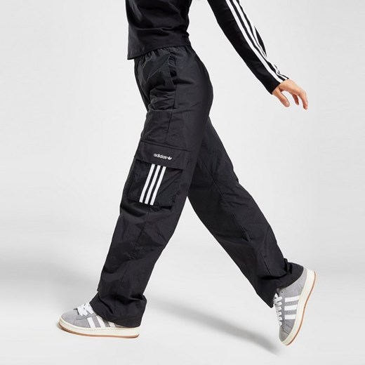 ADIDAS SPODNIE CARGO PANTS ze sklepu JD Sports  w kategorii Spodnie damskie - zdjęcie 178189637