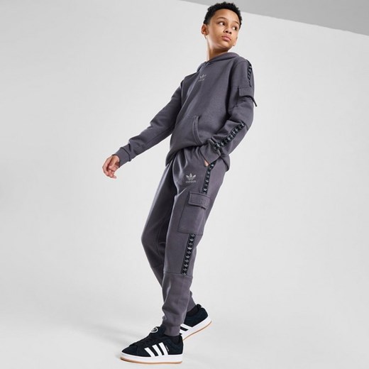 ADIDAS SPODNIE TPE JOG GRY/BLK ze sklepu JD Sports  w kategorii Spodnie chłopięce - zdjęcie 178189867