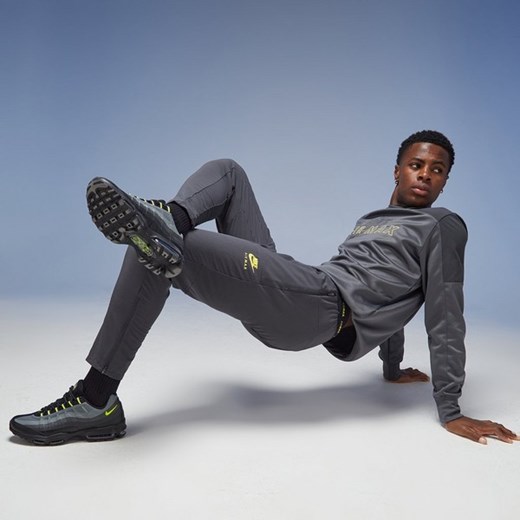 NIKE SPODNIE M NSW AIR MAX TC ST WV PANT AIR MAX ze sklepu JD Sports  w kategorii Spodnie męskie - zdjęcie 178190119