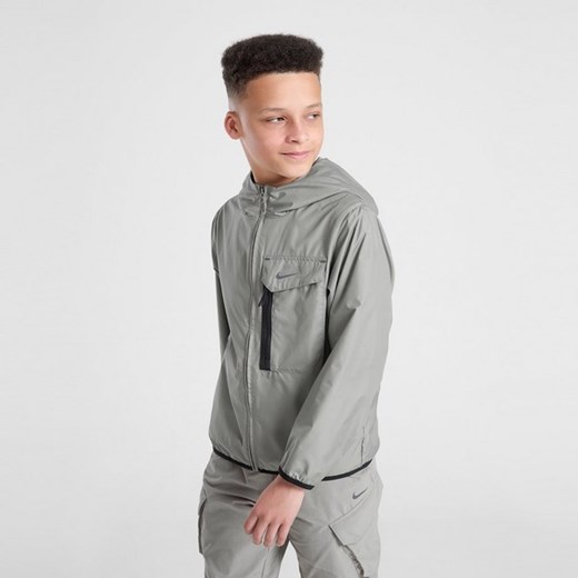 NIKE BLUZA ROZPINANA K NSW CITY UTILITY B ze sklepu JD Sports  w kategorii Bluzy chłopięce - zdjęcie 178191227