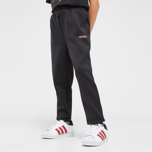 MCKENZIE SPODNIE ESS OS PLY PNT BLK B ze sklepu JD Sports  w kategorii Spodnie chłopięce - zdjęcie 178193128