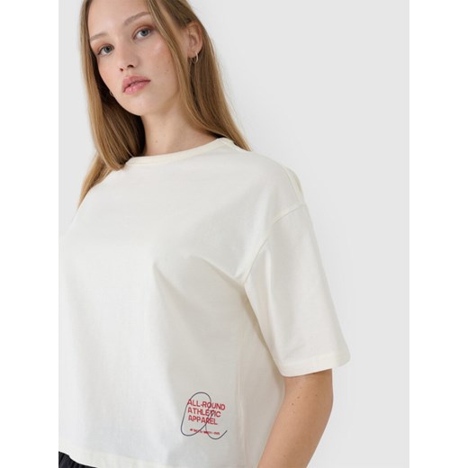 Damski t-shirt oversize z nadrukiem 4F 4FWSS25TTSHF1971 - biały ze sklepu Sportstylestory.com w kategorii Bluzki damskie - zdjęcie 178205037