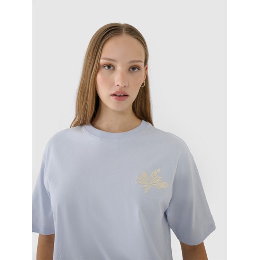Damski t-shirt oversize z nadrukiem 4F 4FWSS25TTSHF1996 - niebieski ze sklepu Sportstylestory.com w kategorii Bluzki damskie - zdjęcie 178209729