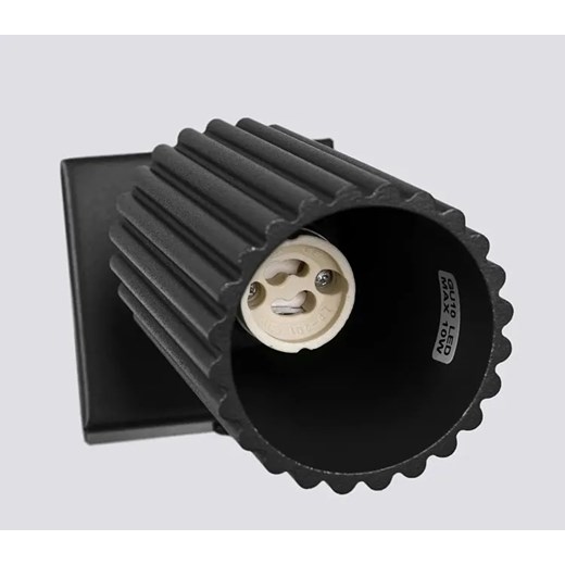 Czarny metalowy kinkiet karbowany - D290-Avium Lumes One Size Edinos.pl