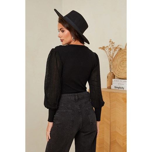 L&apos;armoire de Suzette Sweter w kolorze czarnym L'armoire De Suzette 36/38 promocja Limango Polska