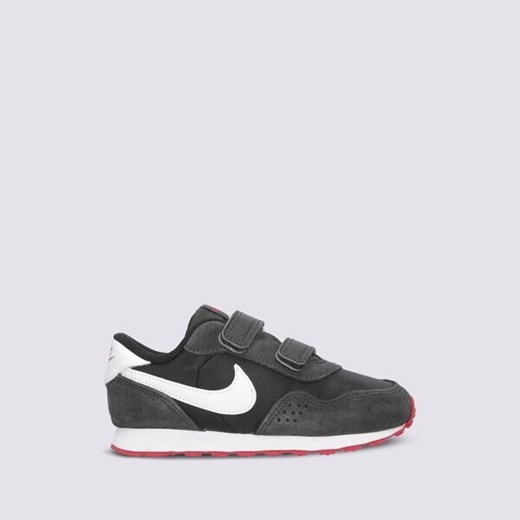 NIKE MD VALIANT ze sklepu Sizeer w kategorii Buty sportowe dziecięce - zdjęcie 178255556