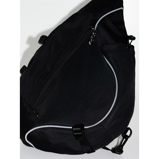 Cropp - Czarny plecak z odblaskowymi elementami - czarny Cropp Uniwersalny Cropp