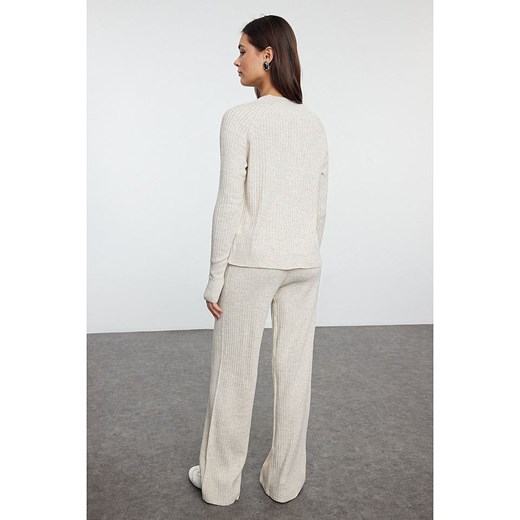 Sweter damski Trendyol
