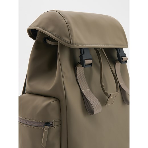 Reserved - Plecak z klamrami - beżowy Reserved ONE SIZE Reserved