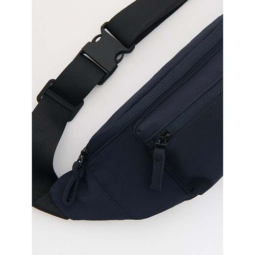 Reserved - Saszetka typu nerka - granatowy Reserved ONE SIZE Reserved