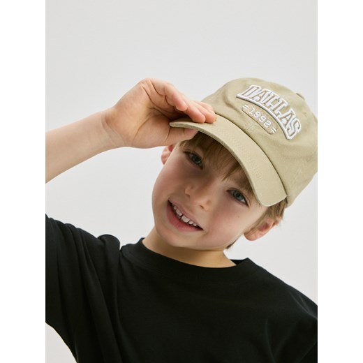 Reserved - Bawełniana czapka z daszkiem - beżowy Reserved 9-13 lat Reserved