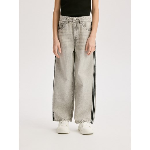 Reserved - Jeansy wide leg z lampasami - jasnoszary Reserved 146 (10 lat) Reserved