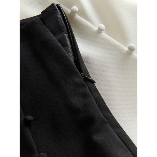 Reserved - Spódnico-szorty z guzikami - biały Reserved XL Reserved