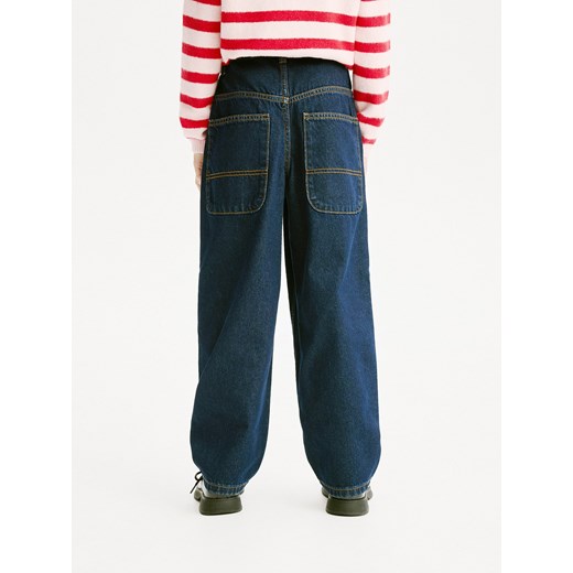 Reserved - Jeansy skater z haftem - granatowy Reserved 134 (8 lat) Reserved