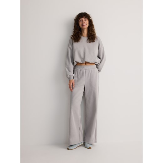 Reserved - Krótka bluza ze ściągaczem - jasnoszary Reserved S Reserved