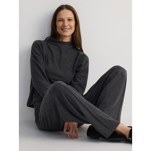 Reserved - Dzianinowa bluzka z półgolfem - ciemnoszary Reserved L Reserved