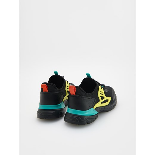 Buty sportowe dziecięce Reserved 