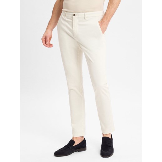 Tommy Hilfiger Chino - Bleecker Mężczyźni Bawełna écru jednolity ze sklepu vangraaf w kategorii Spodnie męskie - zdjęcie 178349105