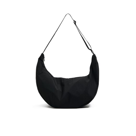 Cropp - Czarna torba na ramię - czarny ze sklepu Cropp w kategorii Torebki hobo - zdjęcie 178354677