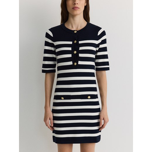 Sukienka Reserved z okrągłym dekoltem mini z krótkim rękawem w paski 