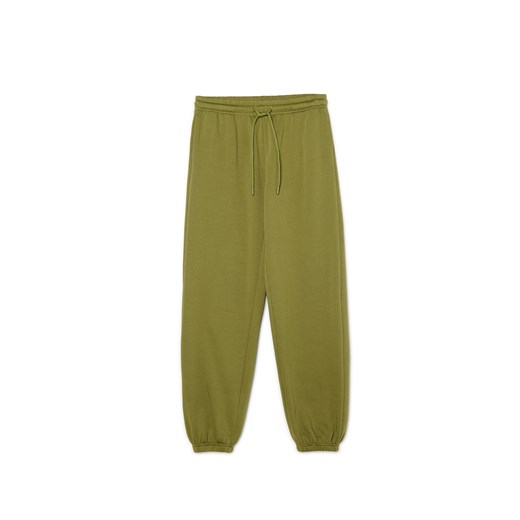 Cropp - Oliwkowe dresowe joggery basic - zielony ze sklepu Cropp w kategorii Spodnie damskie - zdjęcie 178389847