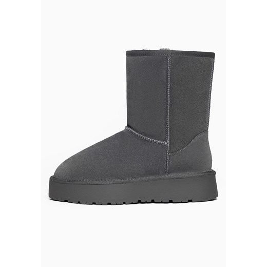Gooce Skórzane kozaki zimowe &quot;Fairfield&quot; w kolorze szarym Gooce 39 wyprzedaż Limango Polska