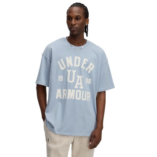 Męski t-shirt z nadrukiem Under Armour UA Heavyweight Varsity Oversized - niebieska ze sklepu Sportstylestory.com w kategorii T-shirty męskie - zdjęcie 178409489