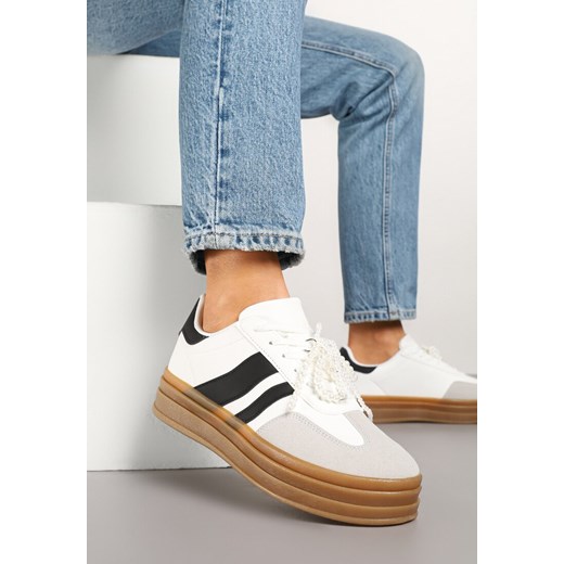 Białe Sneakersy z Odpinaną Zawieszką z Pereł na Niskiej Platformie Anobe ze sklepu born2be.pl w kategorii Buty sportowe damskie - zdjęcie 178412467