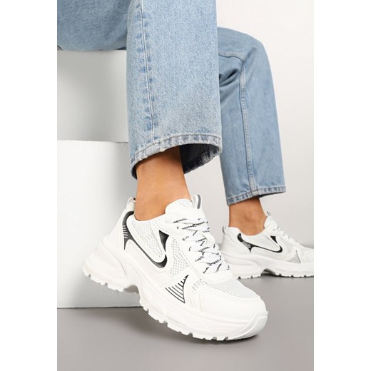 Białe Sneakersy na Grubej Podeszwie z Siateczką Olirase ze sklepu born2be.pl w kategorii Buty sportowe damskie - zdjęcie 178413979