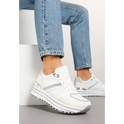 Białe Sneakersy na Grubej Podeszwie Zdobione Brokatem Elenina ze sklepu born2be.pl w kategorii Buty sportowe damskie - zdjęcie 178414066