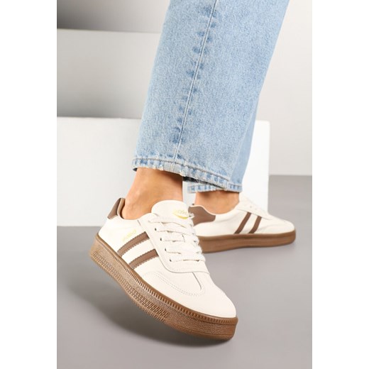 Beżowo-Brązowe Sneakersy w Stylu Tenisówek z Paskami na Boku Saliena ze sklepu born2be.pl w kategorii Buty sportowe damskie - zdjęcie 178414779