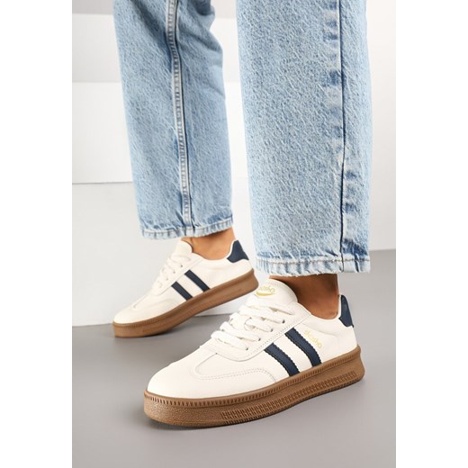 Beżowo-Granatowe Sneakersy w Stylu Tenisówek z Paskami na Boku Saliena ze sklepu born2be.pl w kategorii Buty sportowe damskie - zdjęcie 178414785