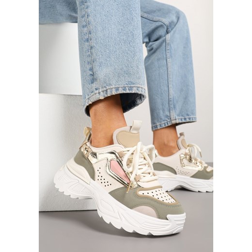 Beżowo-Zielone Sneakersy na Podeszwie z Tłoczeniami w Streetwearowym Stylu Vaniffia ze sklepu born2be.pl w kategorii Buty sportowe damskie - zdjęcie 178416198