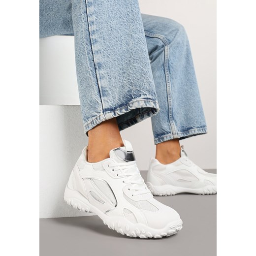 Białe Sneakersy z Ozdobnym Tłoczeniem Pilliana ze sklepu born2be.pl w kategorii Buty sportowe damskie - zdjęcie 178421125