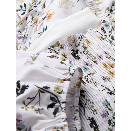 Sukienka Reserved midi z okrągłym dekoltem casualowa rozkloszowana z krótkimi rękawami 