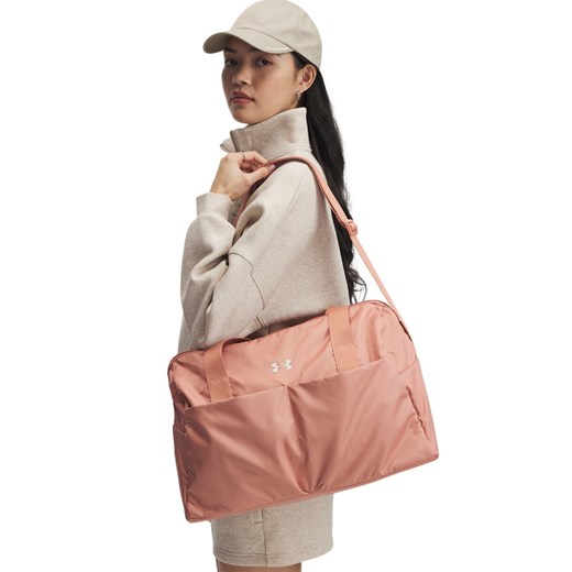 Damska torba treningowa Under Armour UA Studio Lite Duffle - różowa ze sklepu Sportstylestory.com w kategorii Torby sportowe - zdjęcie 178430375