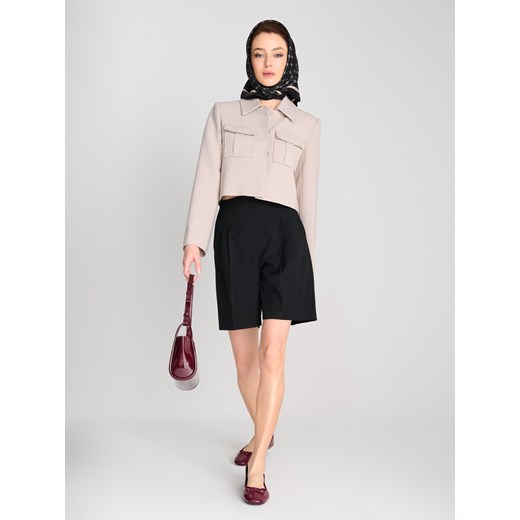 Czarne szorty Sinsay 