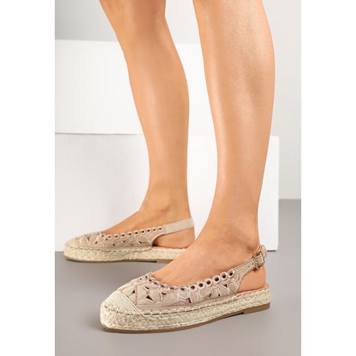 Ciemnobeżowe Sandały Espadryle Slingback z Plecionką i Ażurową Cholewką Loriene ze sklepu born2be.pl w kategorii Espadryle damskie - zdjęcie 178440658